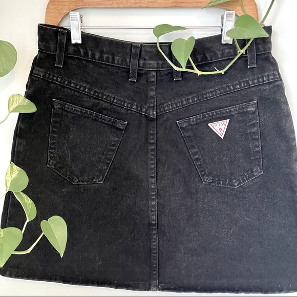 Vintage Guess Jean Skirt - Picture 4 of 10
